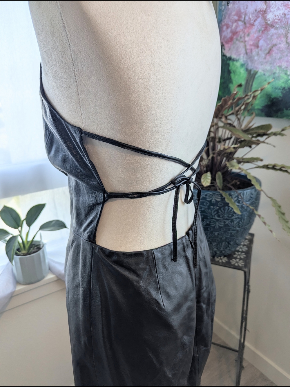 FX SHAPES 1990'S BLACK LEATHER HALTER STYLE MINI DRESS.